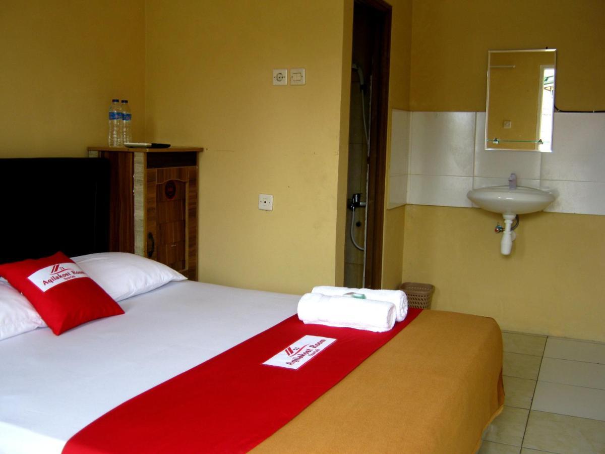 Aqilakost N Cafe Gadog Puncak Hotel Bogor Bagian luar foto